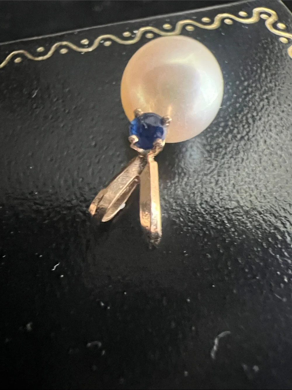 Freshwater Pearl Pendant with Blue Sapphire Accent 14k Gold